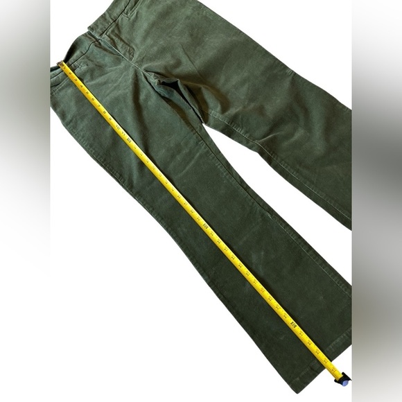 NWT JONES SPORT Green Corduroy Stretch straight leg Pants, Size 10 - Picture 6 of 11